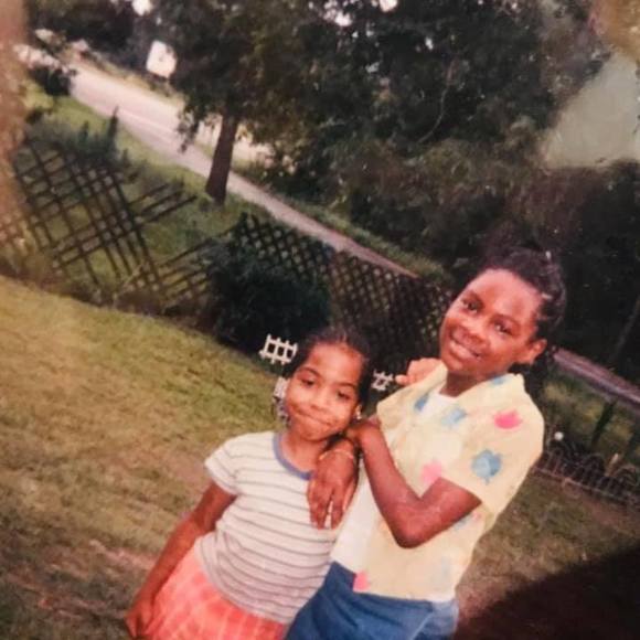 Meet your Posher, Renea - Picture 1 of 1